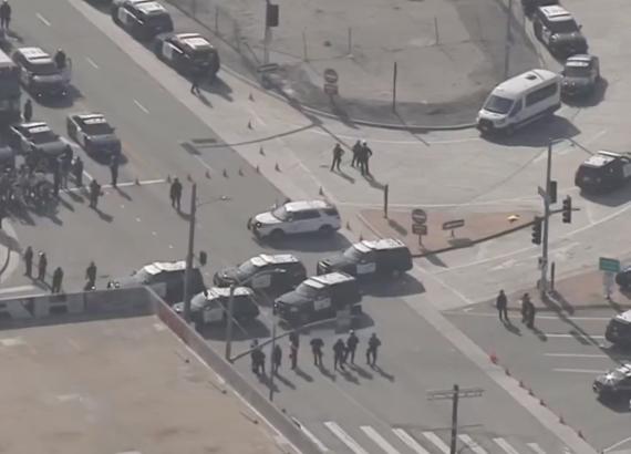 प्रदर्शन उग्र बनेपछि लस एन्जलसमा रात्रीकालीन कर्फ्यु